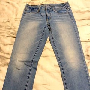 American Eagle Lightwash Stretch Jegging